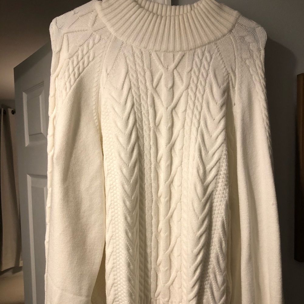 White knit sweater